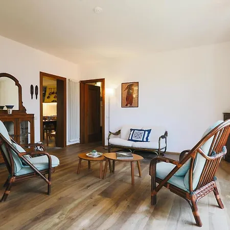 Ferienhaus Harry's - *